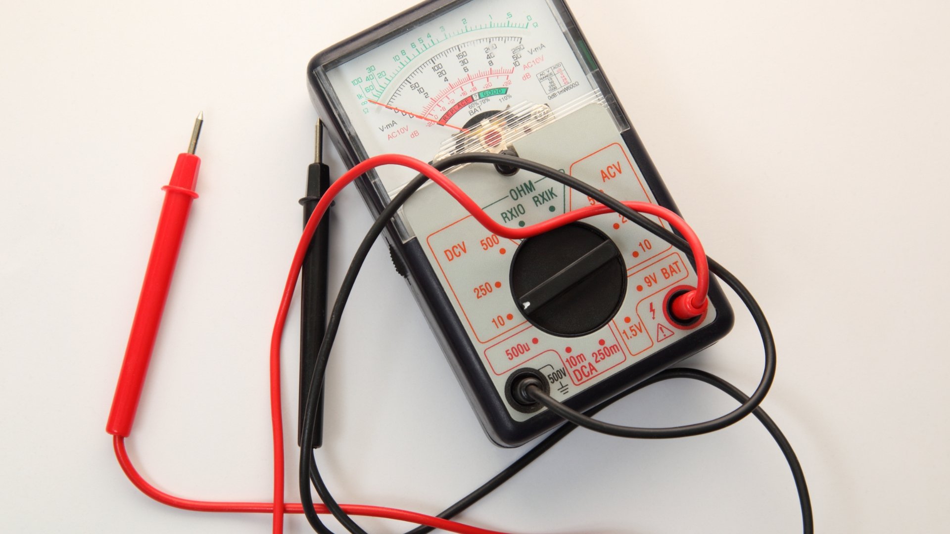 How to Test Earthing Sheets with a Multimeter